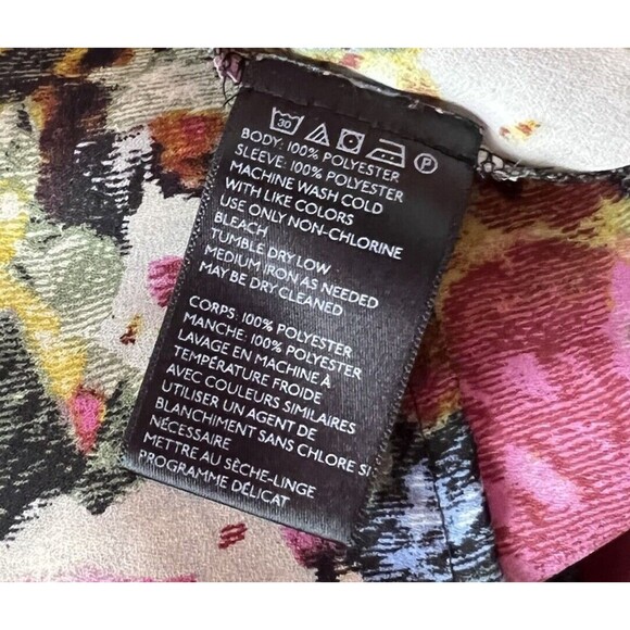 KIMCHI BLUE Women’s Size Medium Blouse Top Floral Career Dark Academia Keyhole - Picture 7 of 8